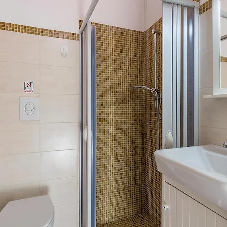 Edvige נוצ'רה טרינזה